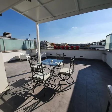 Penthouse 41 In Trastevere With Big Terrace