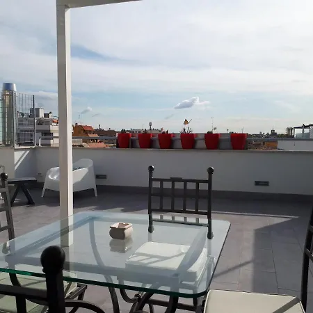 Penthouse 41 In Trastevere With Big Terrace