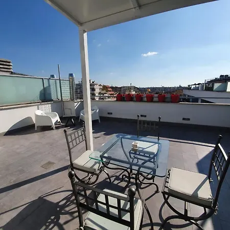 Apartment Penthouse 41 In Trastevere With Big Terrace