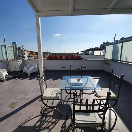 Penthouse 41 In Trastevere With Big Terrace *