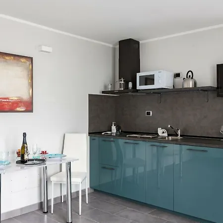 Penthouse 41 In Trastevere With Big Terrace